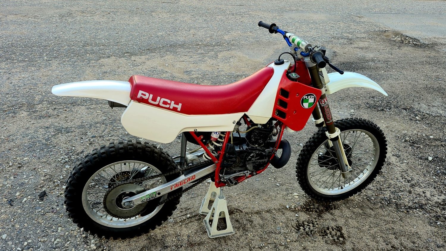 Vintage dirt bike photo 4